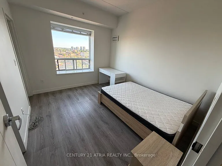 318 Spruce St #1310 — Photo 8