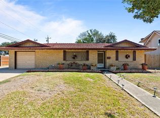 1302 Aswan Dr, Corpus Christi, TX 78412