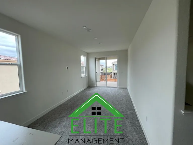 5742 Harveston Way — Photo 22