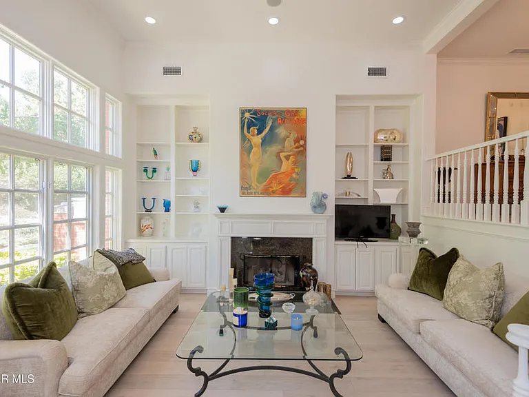 2443 Swanfield Ct — Photo 3