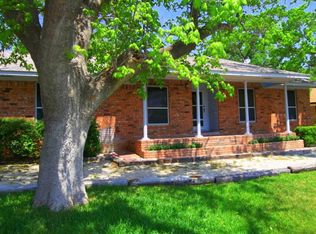 124 Crescent Dr, Kerrville, TX 78028