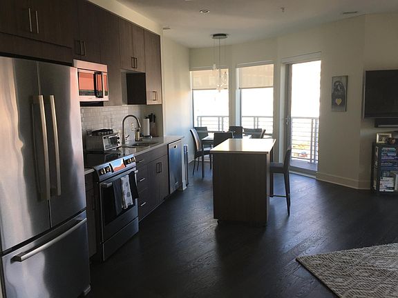 Kitchen / main room
