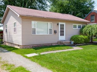 825 Fremont Dr, Anderson, IN 46012