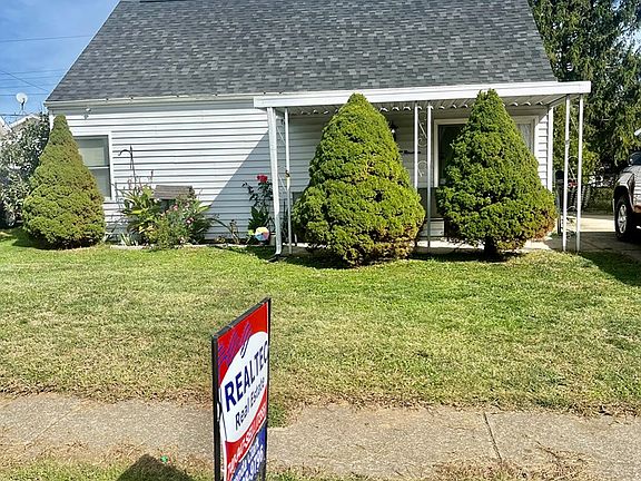 2nd image of 319 Arlington Ave