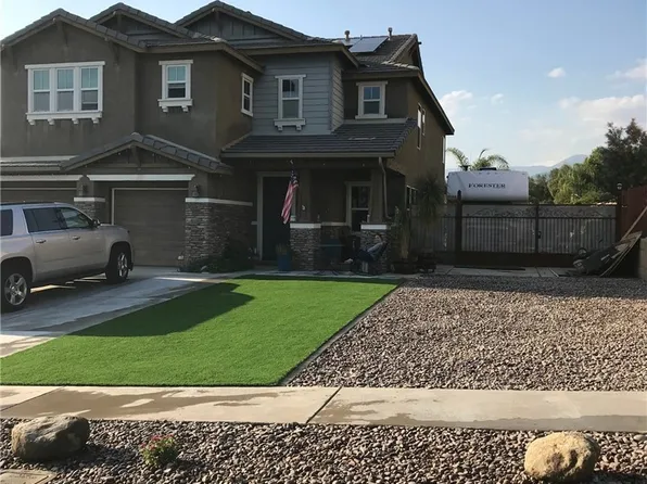 2184 Stonewood St, Mentone, CA 92359