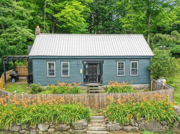 622 2nd NH Turnpike, Hillsborough, NH 03244