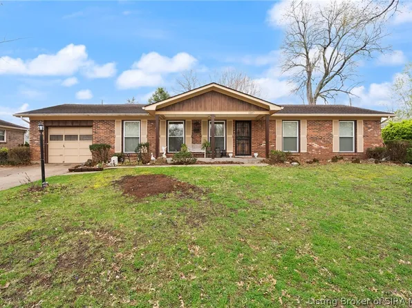 1207 Dogwood Road, Jeffersonville, IN 47130
