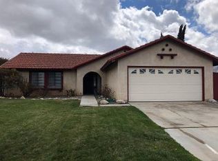 401 Oakwood Ct, Tehachapi, CA 93561