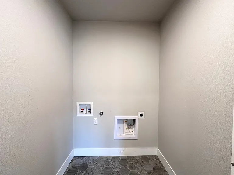 11732 SE Golden Eagle Ln — Photo 30