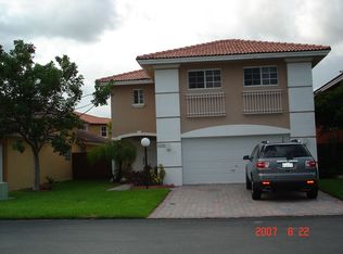 15555 SW 32nd Ter, Miami, FL 33185