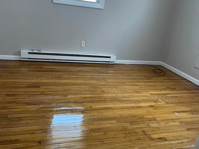 159 Port Monmouth Rd #2 — Photo 6
