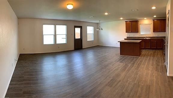 2nd image of 1809 Gayla Creek Dr