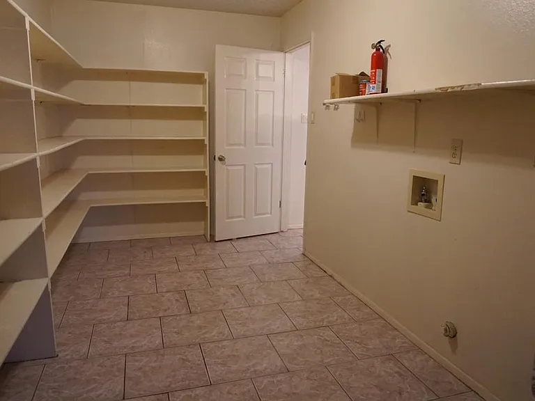 7515 Foss Mdws — Photo 15