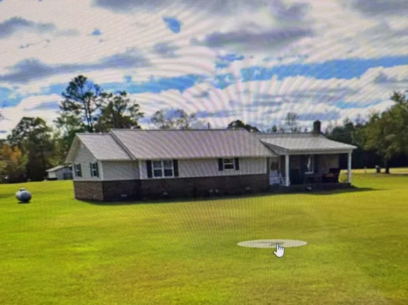 24 Norris Rd, Tabor City, NC 28463