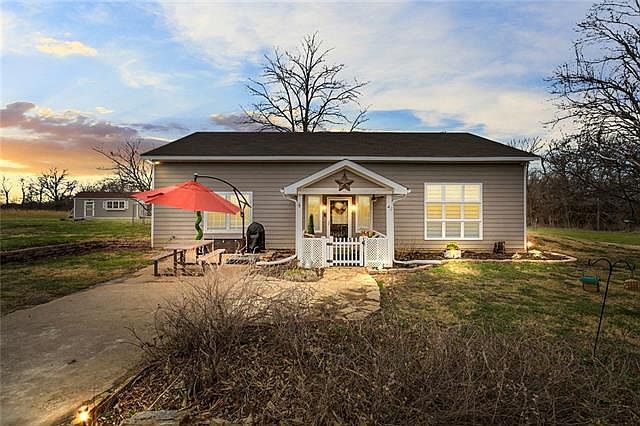 1st image of 25524 S Muriel Ln