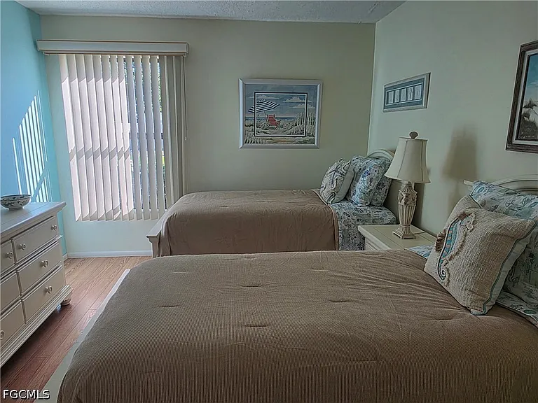 7105 Quail Run Ct W #1 — Photo 8