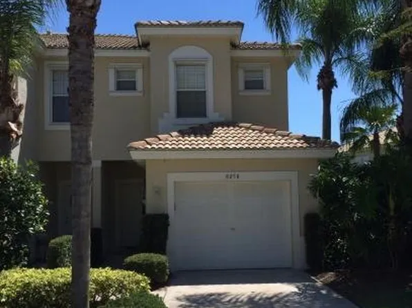 8058 Bellagio Ln, Boynton Beach, FL 33472