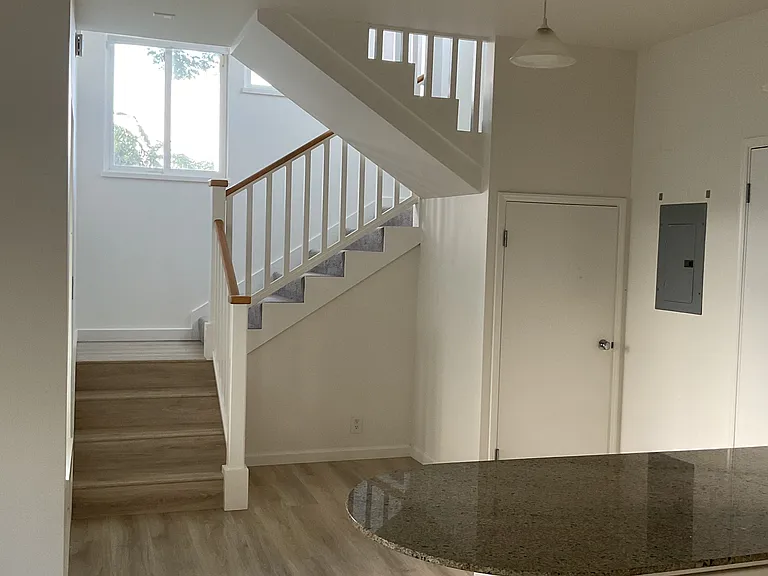 71 S Kalaheo Ave — Photo 8