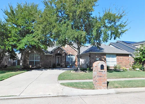 1119 Postwood Dr Photo 1