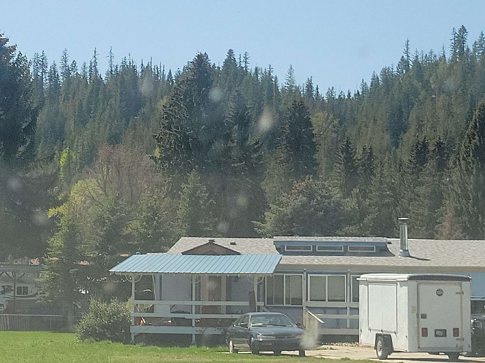 2nd image of 205 S Main Ave