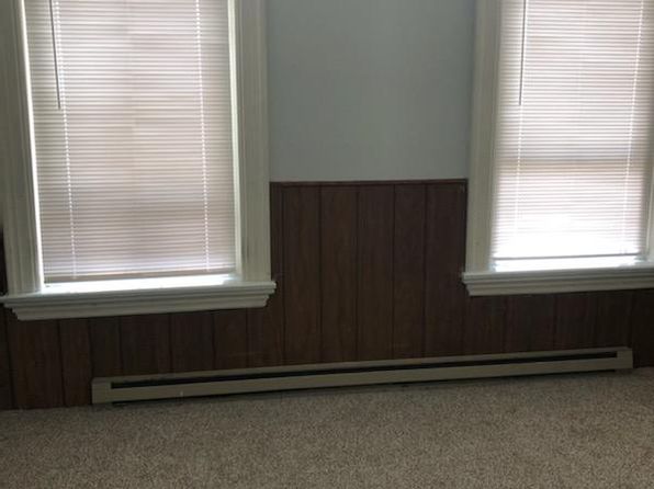 20 Main St APT 2C