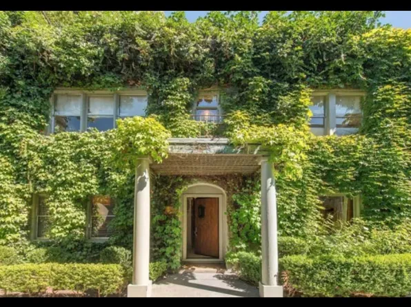 243 Center St, Healdsburg, CA 95448