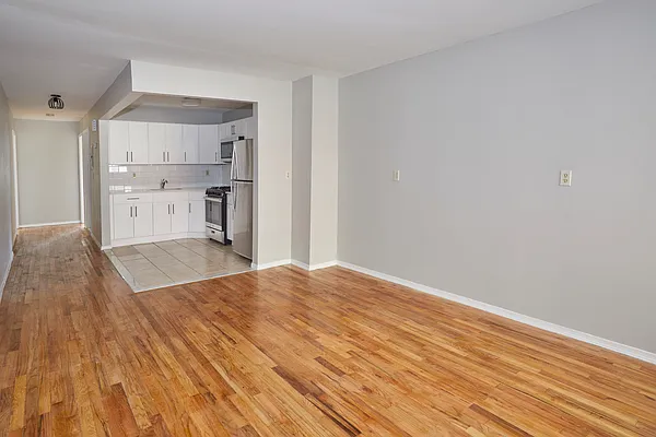 Rented by Compass | media 12