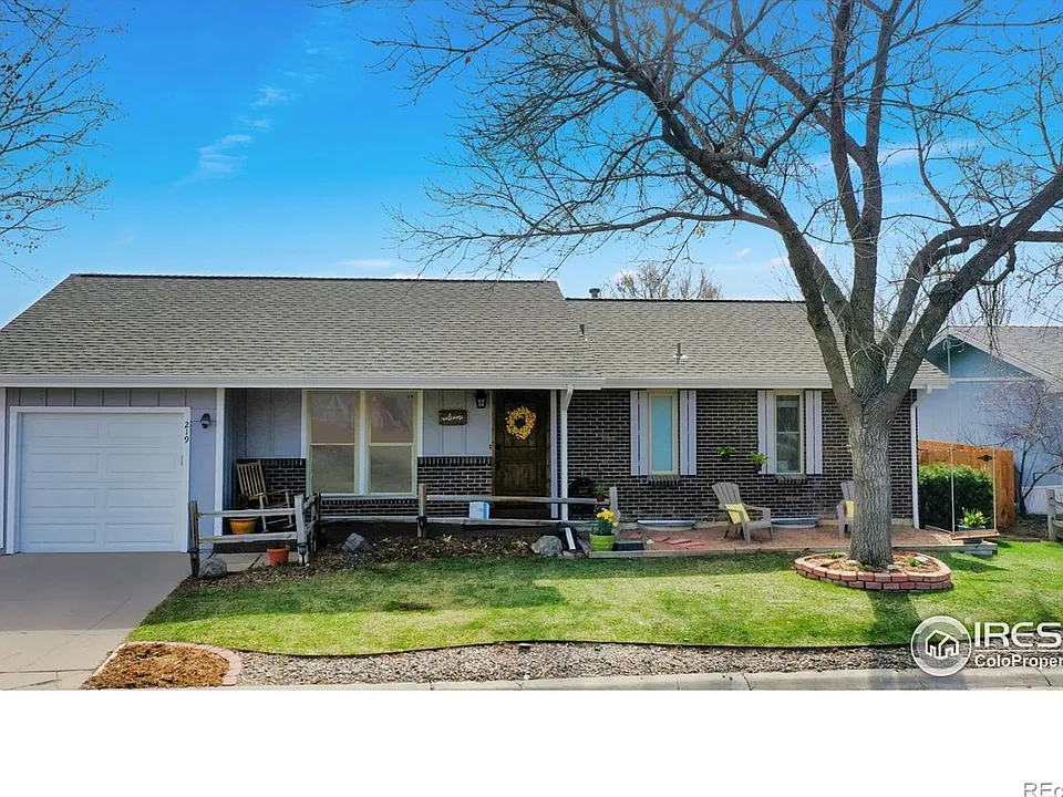 219 Cypress Cir
