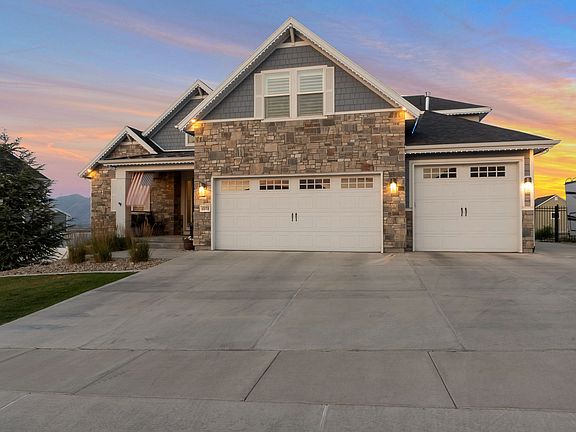 3rd image of 1572 S Sage View Ct