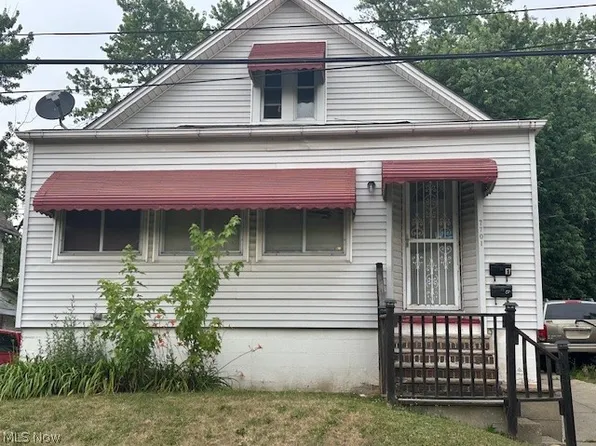 7701 Dercum Rd, Cleveland, OH 44105