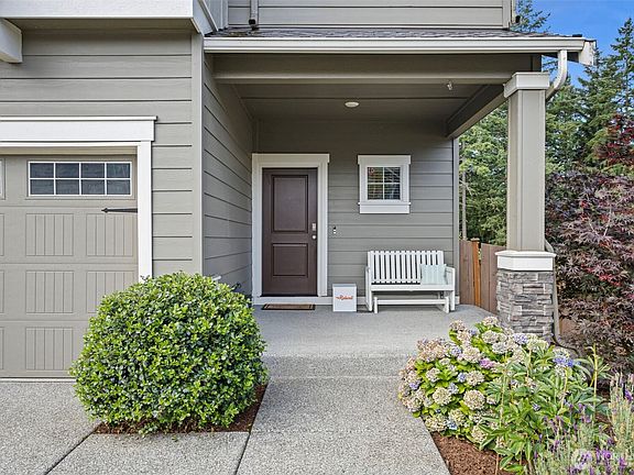 3rd image of 7717 208th Avenue E