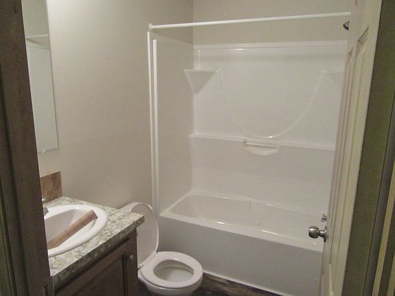 4th image of 57400 Bedford Blvd #192