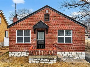 3815 Bayless Ave, Saint Louis, MO 63125