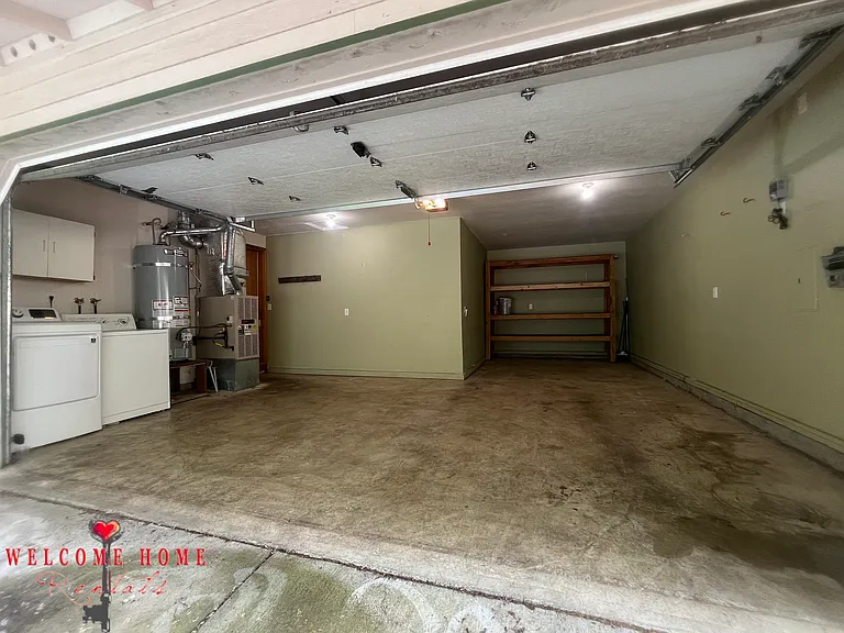 17819 Upland Dr SE — Photo 17