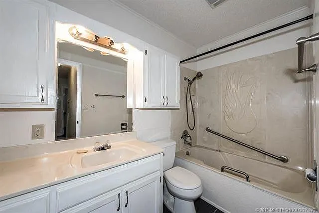 Bathroom #2
