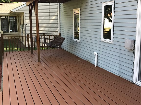 deck on back of house