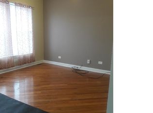 537 E 68th St, Chicago, IL 60637