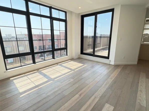 31-18 31st Street image 1 of 16