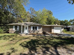 2120 Husband Rd, Paducah, KY 42003