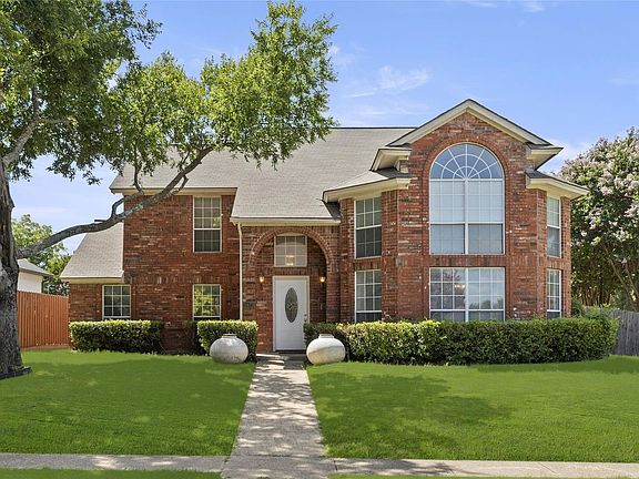 2nd image of 1423 Holveck Dr