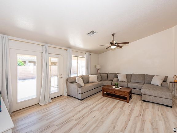 3rd image of 10153 E 38th Pl