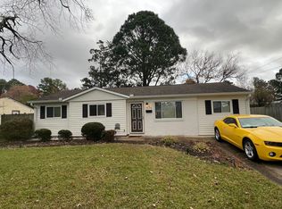 416 Big Pine Dr, Virginia Beach, VA 23452