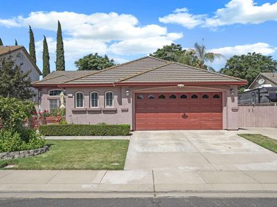 573 Fribourg Ln, Manteca, CA, 95337