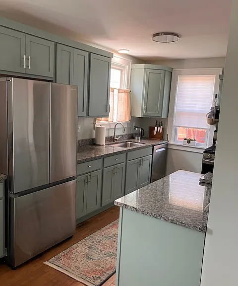 2521 Mayfield Ave — Photo 6