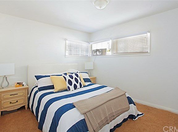 Bedroom in upper rear cottage