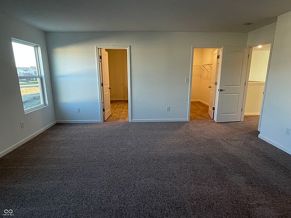 4th image of 1534 Vera Blvd