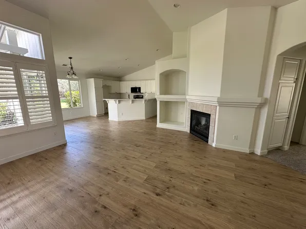 106 Elkhorn Dr, Dayton, NV 89403