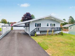 23 Harding Dr, Nackawic, NB E6G1C1