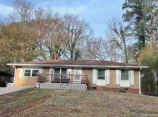 8029 Devonshire Dr, Jonesboro, GA 30238