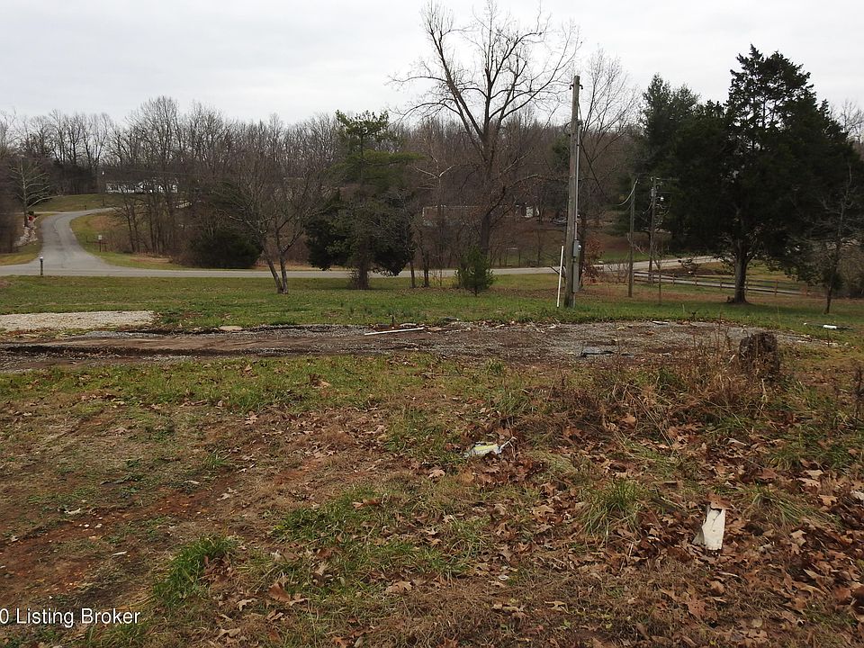 2nd image of 96 Carroll Ave